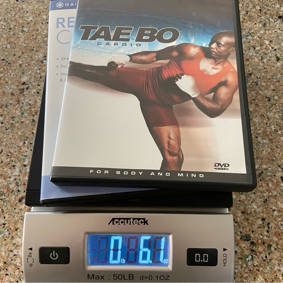 2 Y2K Workout DVDs: Resistance Cord Workout and Billy Blanks' Tae Bo Cardio - Picture 10 of 10